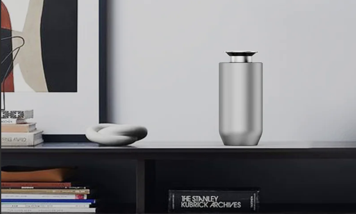 Commercial aroma diffuser used in hotels, retail stores, offices and wellness spaces for scent marketing